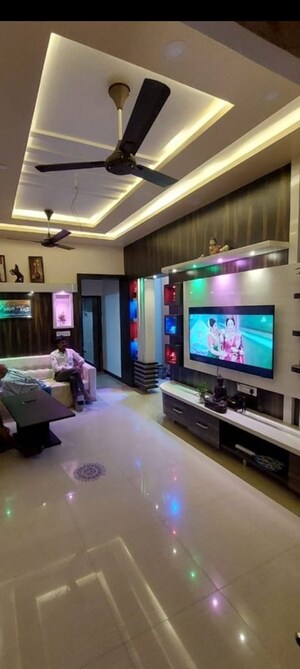  Pg For Rent in Vineet Khand