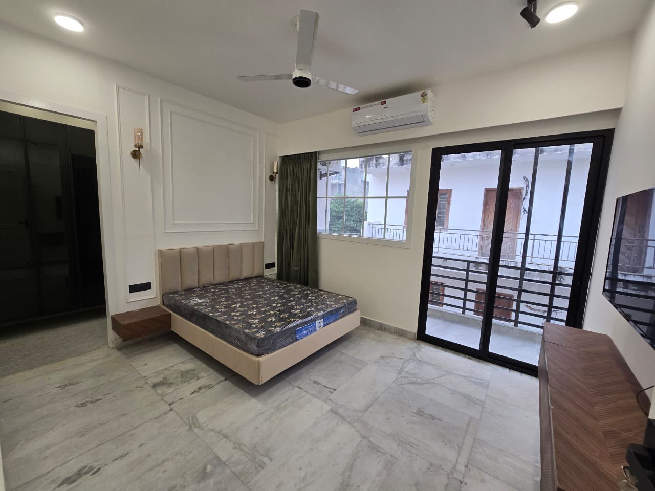 2 BHK Builder Floor For Rent in T Block 