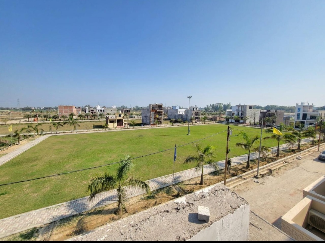 Plot For Sale in Wing Lucknow Greens Plots