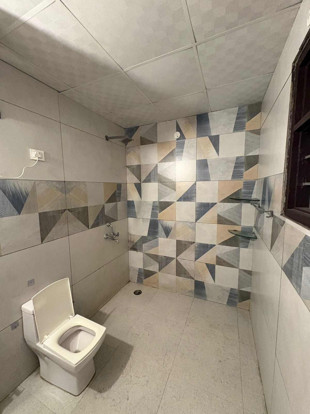 Bathroom, sector 46 1 Bedroom 751 Sq.Ft. Builder Floor In Sector 46 Gurgaon 9719039