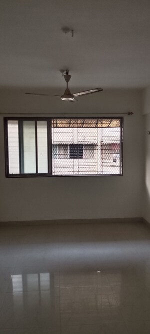 Room in 1 BHK Apartment at Kalyan West – for Rent