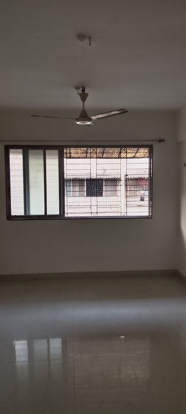 Room, kalyan west 1 Bedroom 650 Sq.Ft. Apartment In Kalyan West Thane 9719044