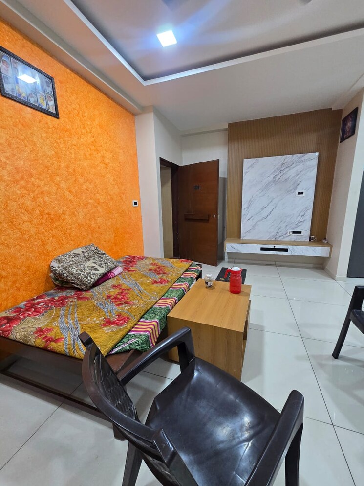 Room, harni 2 Bedroom 1230 Sq.Ft. Apartment In Harni Vadodara 9719051