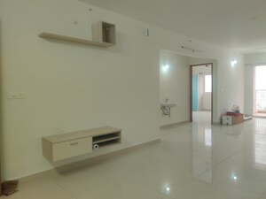 Room in 3 BHK Apartment at INDIS Viva City, Kondapur – for Rent