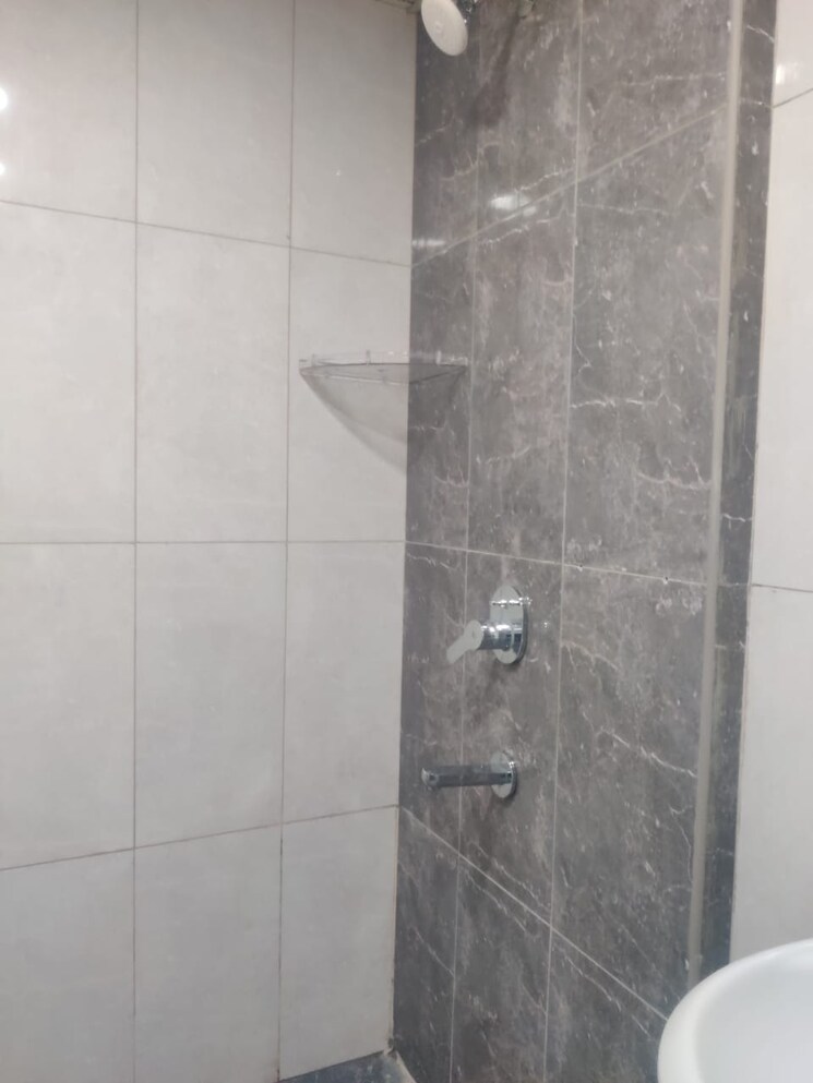 Bathroom, indis-viva-city 3 Bedroom 2000 Sq.Ft. Apartment In Kondapur Hyderabad 9719059