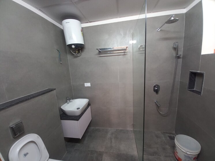Bathroom, serilingampally 3 Bedroom 1800 Sq.Ft. Apartment In Serilingampally Hyderabad 9704450