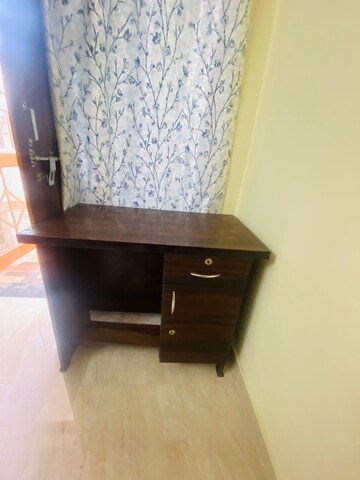 Furnished Amenities in  Pg at Vineet Khand – for Rent