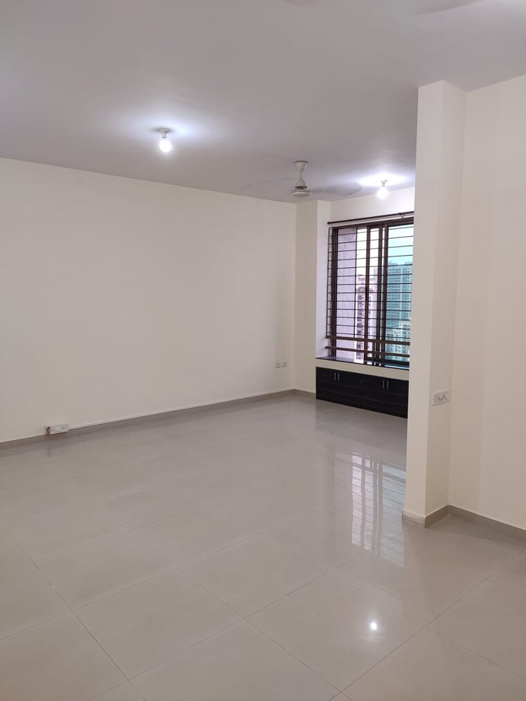 Room, kurla east 2 Bedroom 550 Sq.Ft. Apartment In Kurla East Mumbai 9719093