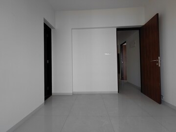 Room in 2 BHK Apartment at Nadiyawala Colony 2 – for Sale