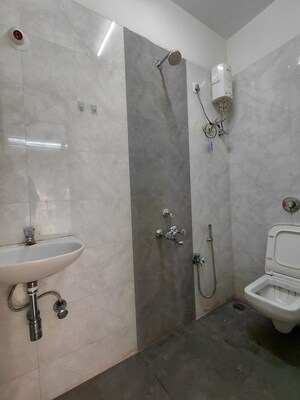 Bathroom in 2 BHK Apartment at Nadiyawala Colony 2 – for Sale