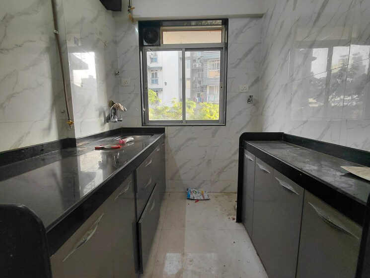 Kitchen, nadiyawala colony 2 2 Bedroom 721 Sq.Ft. Apartment In Nadiyawala Colony 2 Mumbai 9719103