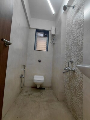 Bathroom in 2 BHK Apartment at Nadiyawala Colony 2 – for Sale