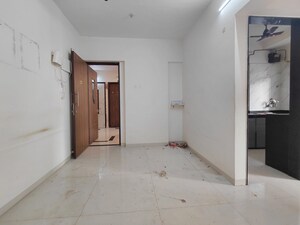 Room in 2 BHK Apartment at Nadiyawala Colony 2 – for Sale
