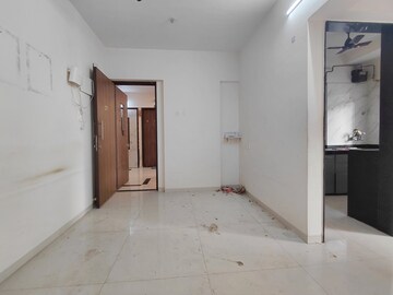 Room in 2 BHK Apartment at Nadiyawala Colony 2 – for Sale