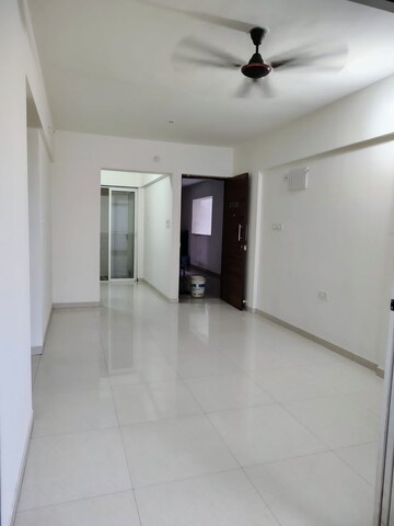 Room in 2 BHK Apartment at Saheel Itrend Life, Wakad – for Rent