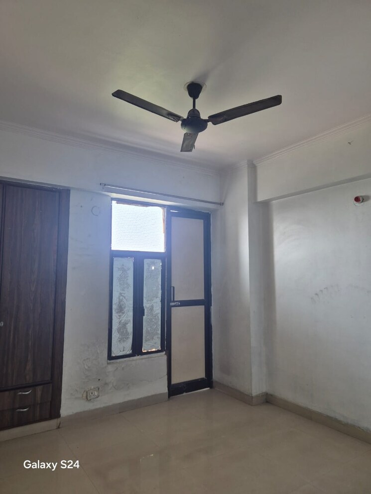 Room, sg-homes 2 Bedroom 570 Sq.Ft. Apartment In Vasundhara Sector 4 Ghaziabad 9719118