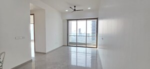 Room in 2 BHK Apartment at Prestige Jasdan Classic, Mahalaxmi – for Rent