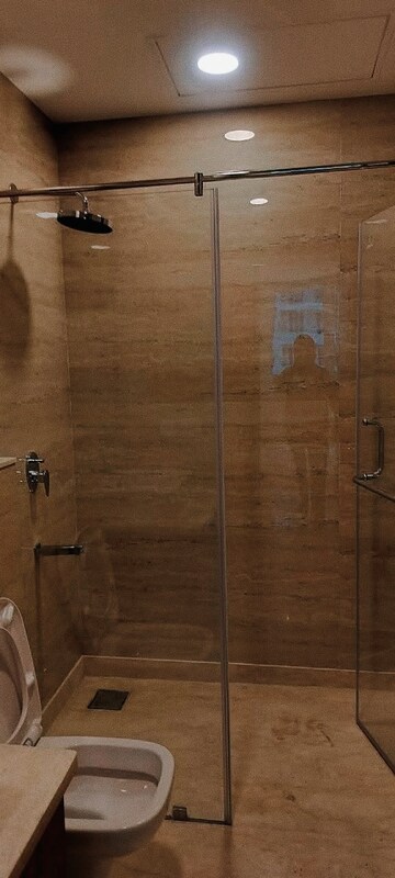 Bathroom in 3 BHK Apartment at Ambience Creacions, Sector 22 – for Rent