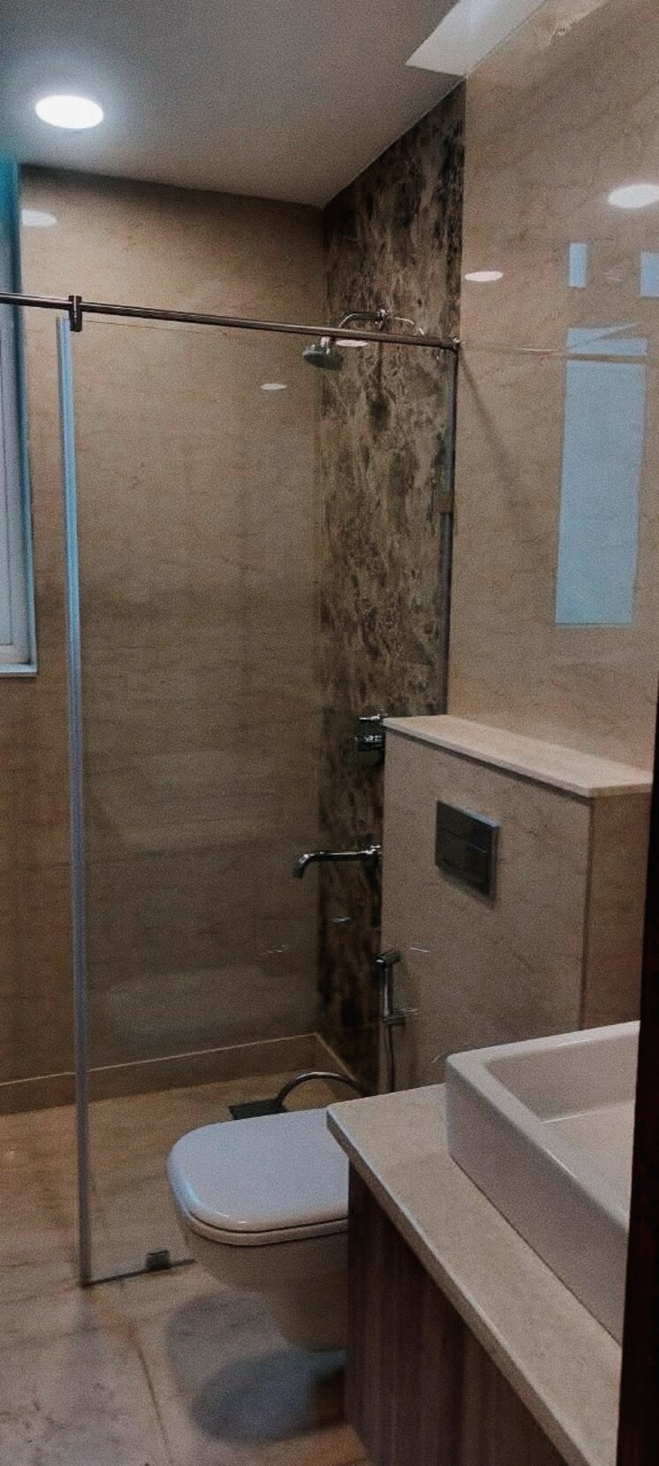 Bathroom, ambience-creacions 3 Bedroom 2781 Sq.Ft. Apartment In Sector 22 Gurgaon 9719130