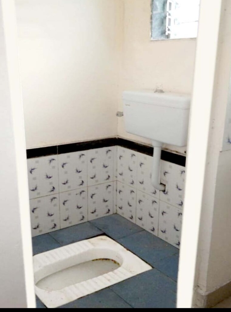 Master Bedroom, the-bombay-hindu-chs 1 Bedroom 250 Sq.Ft. Apartment In Dadar East Mumbai 9719138