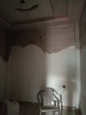 Bathroom in 1.5 BHK Independent House at Dwarka Mor – for Sale