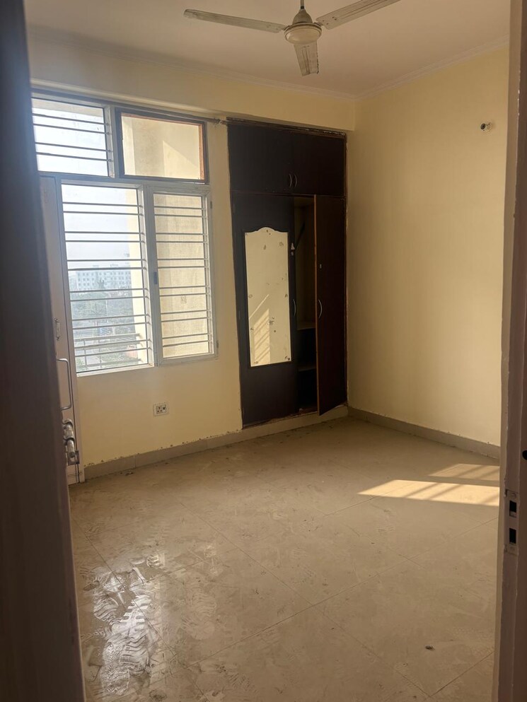 Living Room, aditya-royal-crescent 2 Bedroom 1270 Sq.Ft. Apartment In Vrindavan Yojna Lucknow 9719146