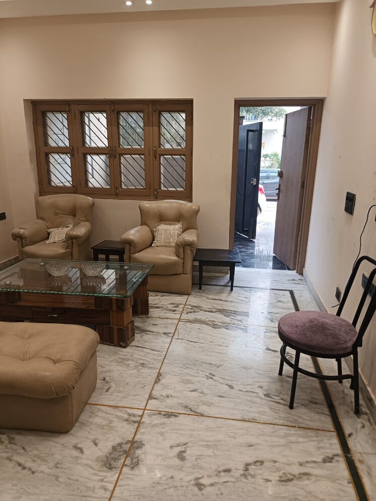 Living Room, urbtech-hilston 2.5 Bedroom 1390 Sq.Ft. Apartment In Sector 79 Noida 9719153