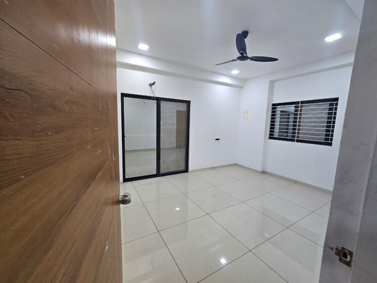 Room, harni 3 Bedroom 1710 Sq.Ft. Apartment In Harni Vadodara 9719157