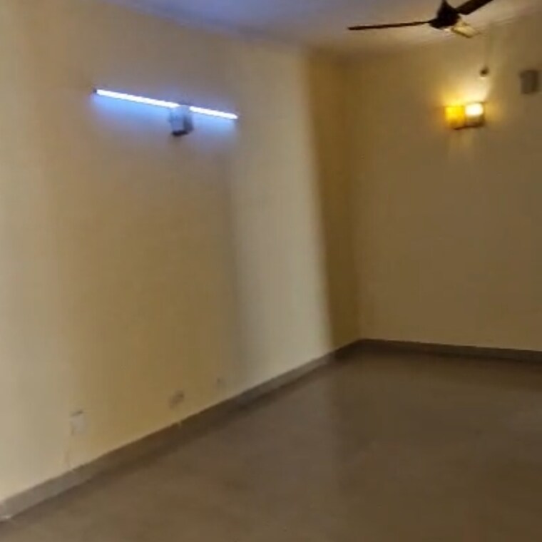 Room, supertech-ecociti 2 Bedroom 1082 Sq.Ft. Apartment In Sector 137 Noida 9719180