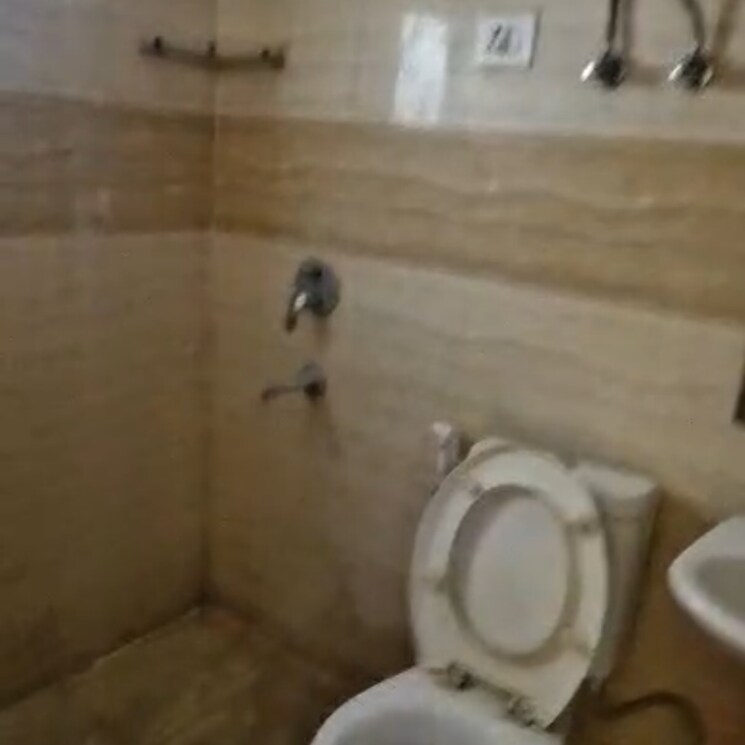 Bathroom, supertech-ecociti 2 Bedroom 1082 Sq.Ft. Apartment In Sector 137 Noida 9719180