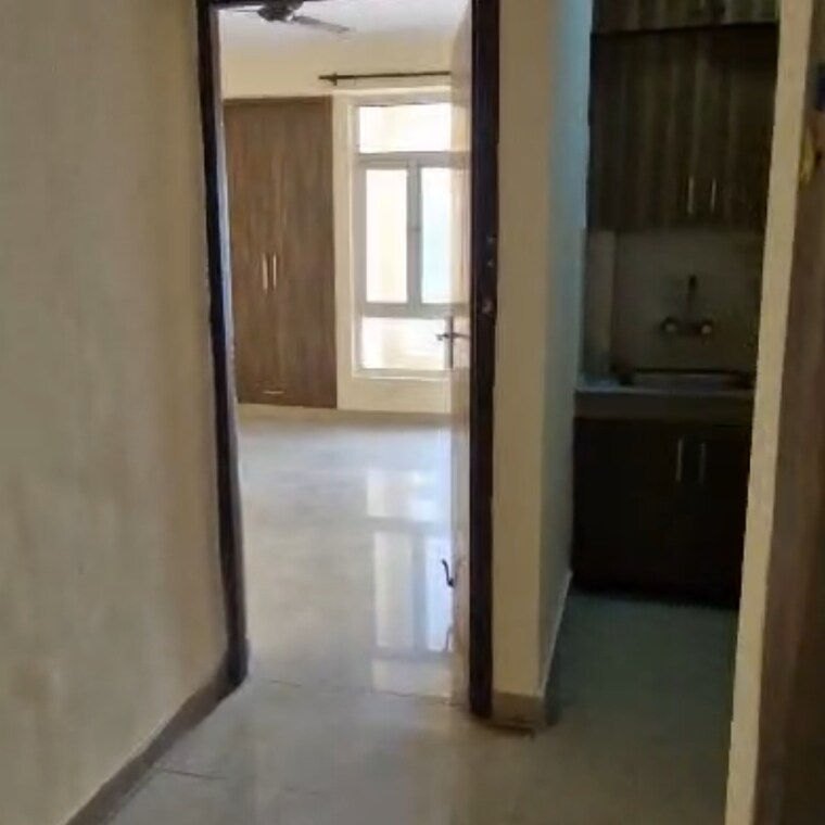 Room, supertech-ecociti 2 Bedroom 1082 Sq.Ft. Apartment In Sector 137 Noida 9719180