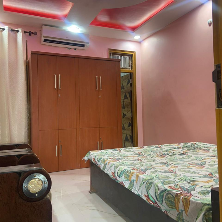 Bedroom, gomti nagar Pg For Girls In Gomti Nagar 9719192