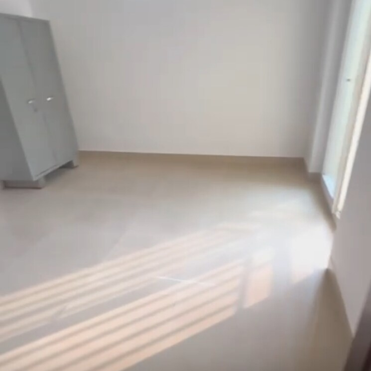 Room, paramount-floraville 2 Bedroom 1045 Sq.Ft. Apartment In Sector 137 Noida 9719202