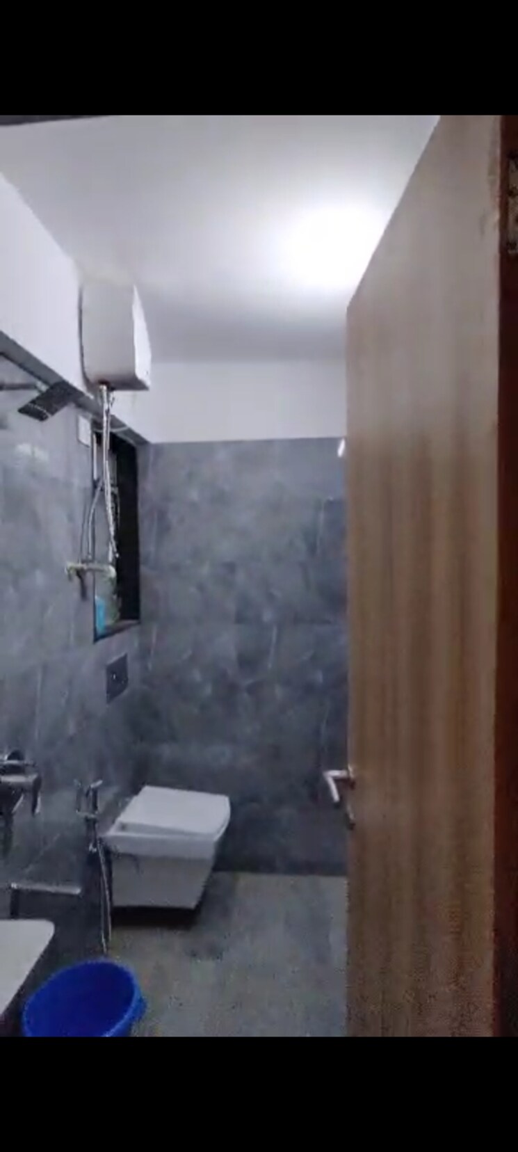 Bathroom, pratham-arc-aura 2 Bedroom 505 Sq.Ft. Apartment In Andheri West Mumbai 9719214