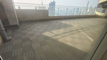 Balcony in 3 BHK Apartment at Lokhandwala Minerva Mahalaxmi, Mahalaxmi – for Rent