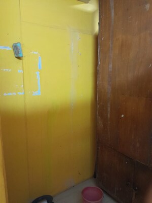  Shop For Rent in Borivali East