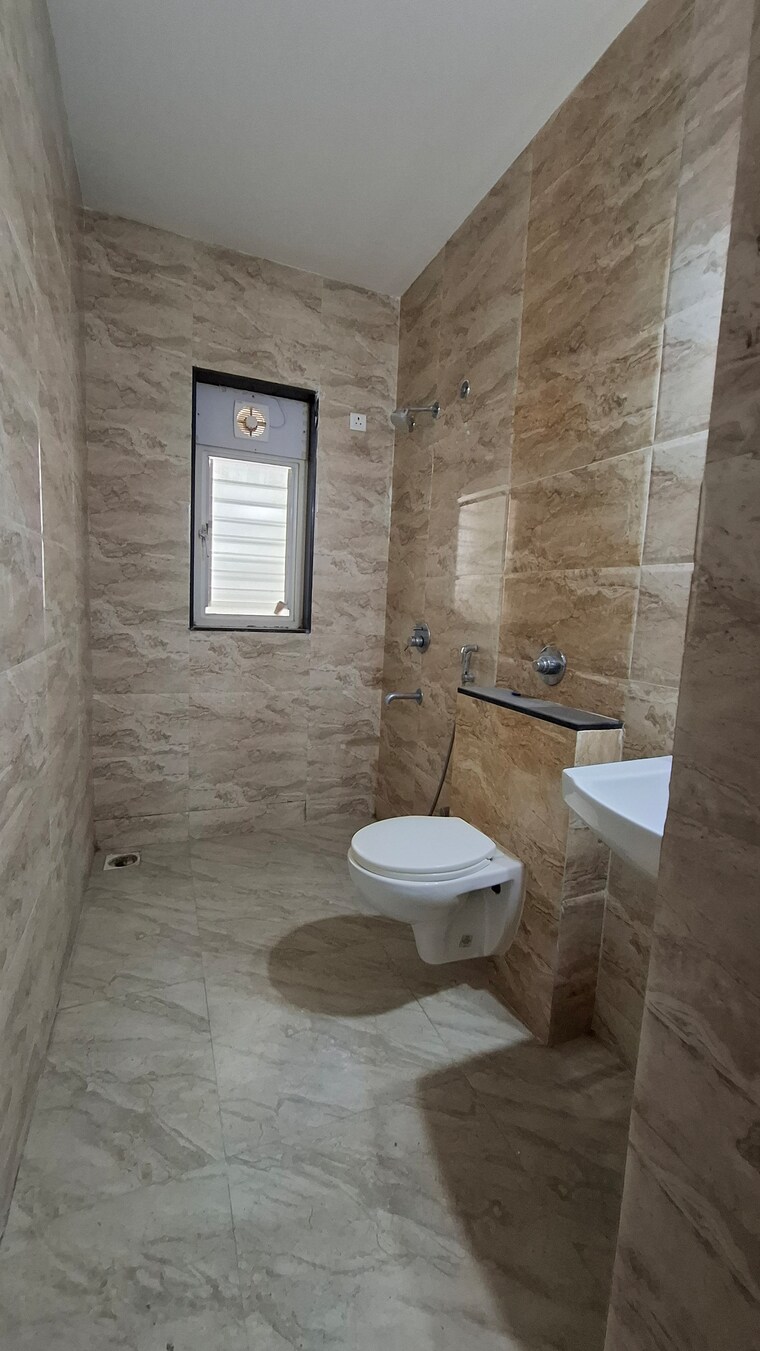 Bathroom, pethkar-siyona 3 Bedroom 1485 Sq.Ft. Apartment In Punawale Pune 9719238