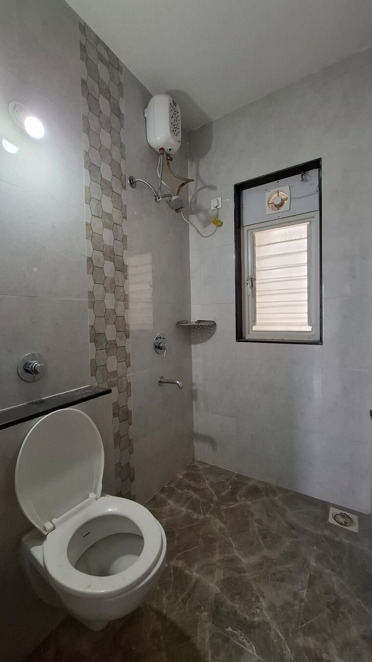Bathroom, pethkar-siyona 3 Bedroom 1485 Sq.Ft. Apartment In Punawale Pune 9719238