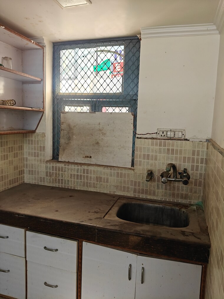 Floor Plan, sector 11 dwarka Commercial Office Space 500 Sq.Ft. In Sector 11 Dwarka Delhi 9719244