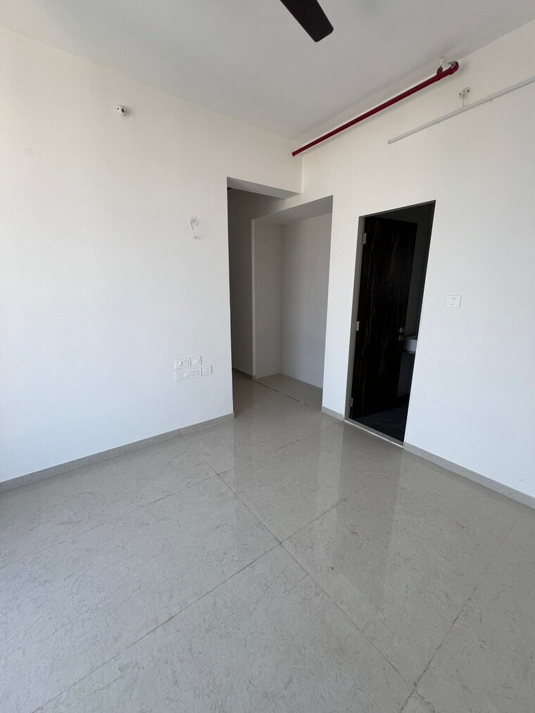 Room, rosa-manhattan 2 Bedroom 754 Sq.Ft. Apartment In Ghodbunder Road Thane 9719243