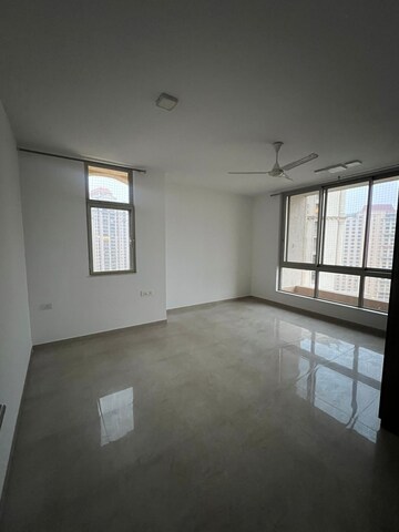 Room in 3 BHK Apartment at Hiranandani Rodas Enclave Rosemount, Ghodbunder Road – for Sale