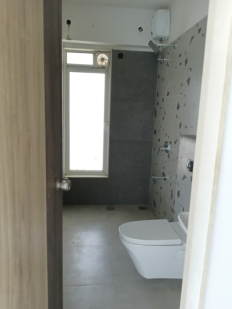 Bathroom, sugee-vijayshree 3 Bedroom 1288 Sq.Ft. Apartment In Dadar West Mumbai 9719262