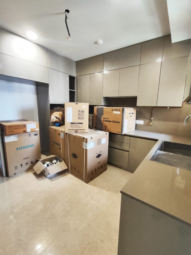 Master Bedroom, hiranandani-lake-enclave-glendale 4 Bedroom 1764 Sq.Ft. Apartment In Thane West Thane 9719260