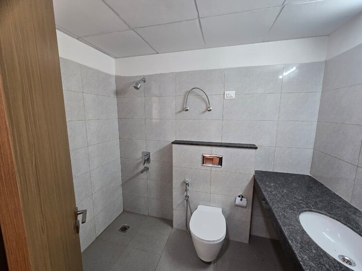 Bathroom, godrej-woods 3 Bedroom 2088 Sq.Ft. Apartment In Sector 43 Noida 9719257
