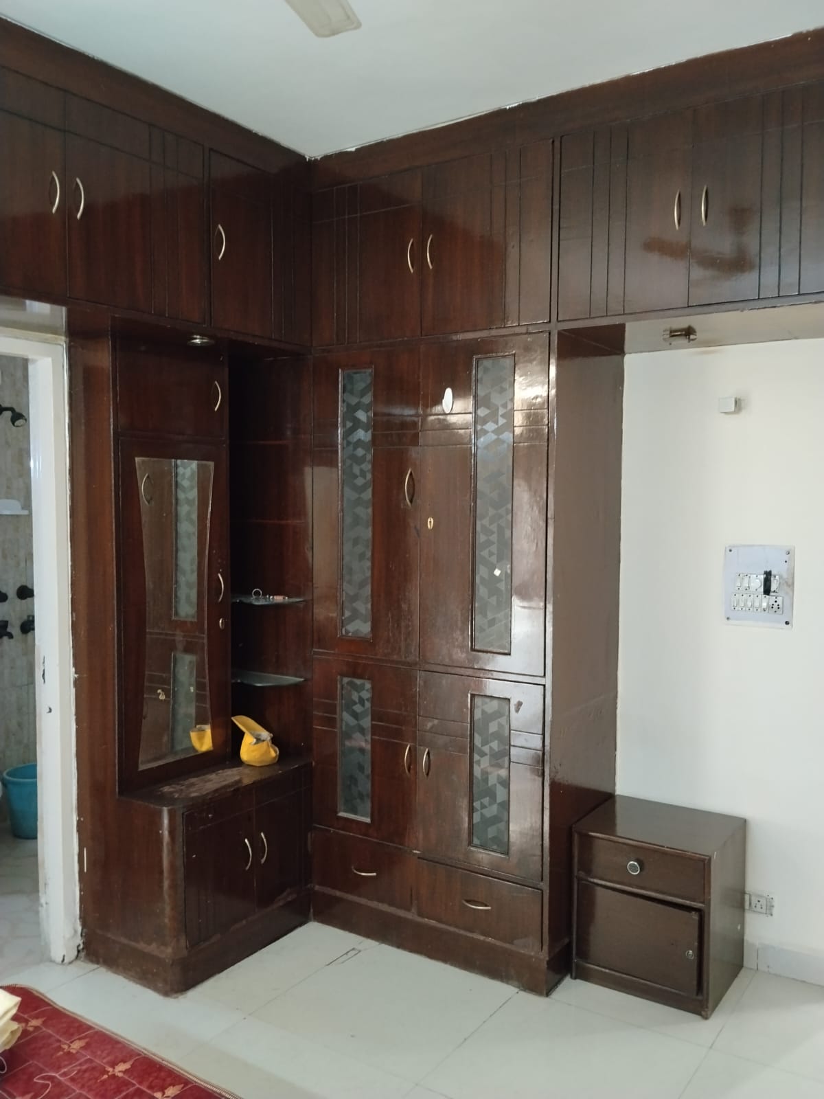 3 BHK + Extra Room Apartment For Rent in Amrapali Platinum