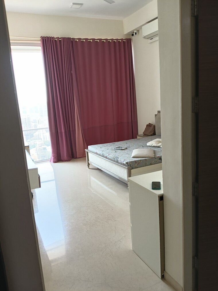 Bedroom, kohinoor-square-altissimo 3.5 Bedroom 2100 Sq.Ft. Apartment In Dadar West Mumbai 9719268