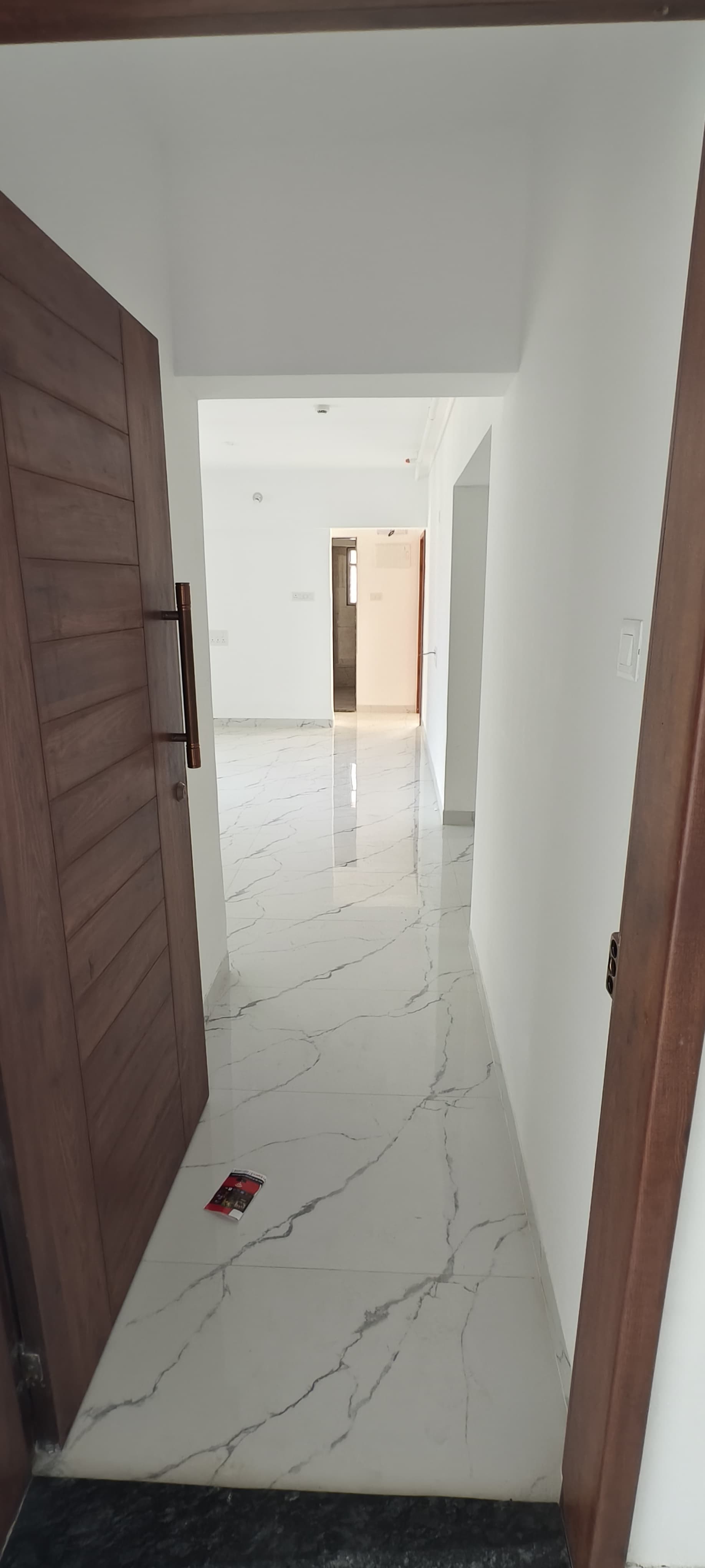 2 BHK + Pooja Room,Extra Room 875 Sq.Ft. Apartment in A And A Breeza