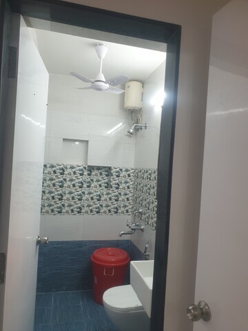 Bathroom in 2 BHK Apartment at Swapnalok Apartments Malad East, Malad East – for Rent