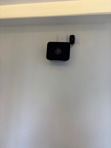 Furnished Amenities in 2 BHK Apartment at Kalpataru Paramount, Kapur Bawdi – for Sale