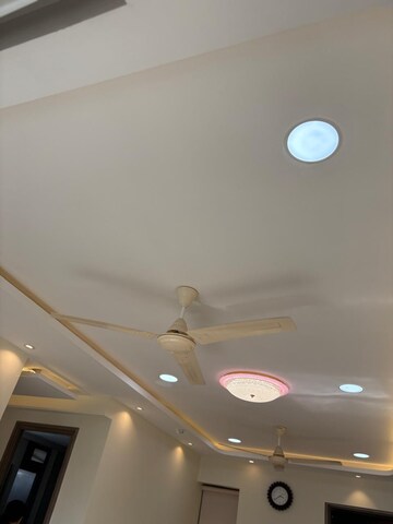 Furnished Amenities in 2 BHK Apartment at Kalpataru Paramount, Kapur Bawdi – for Sale